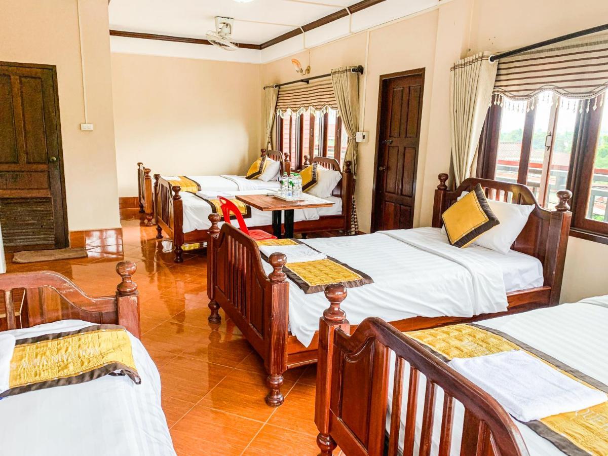 Bountang Mountain View Riverside Hotel Vang Vieng Esterno foto