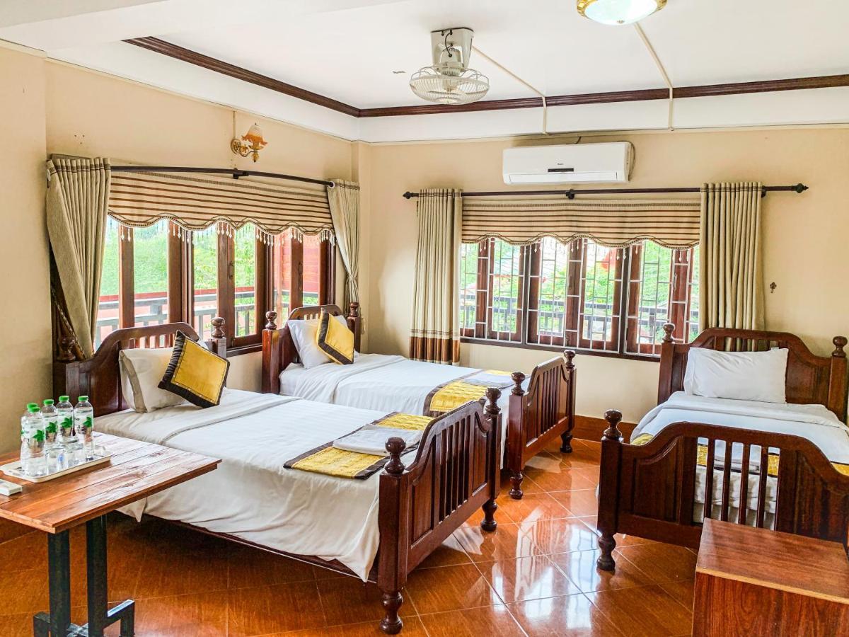 Bountang Mountain View Riverside Hotel Vang Vieng Esterno foto